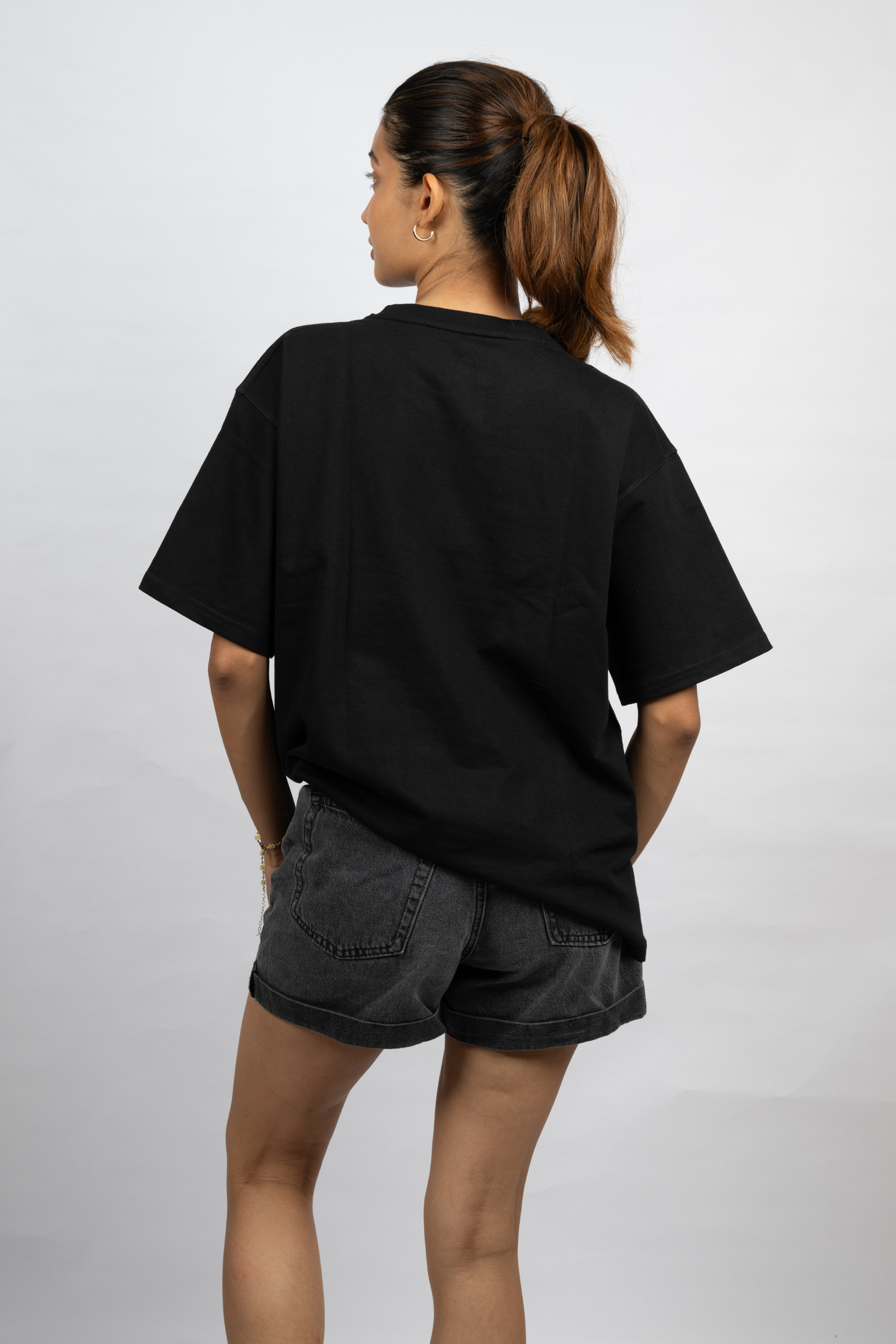 Oversized Aerella T Shirt | Black