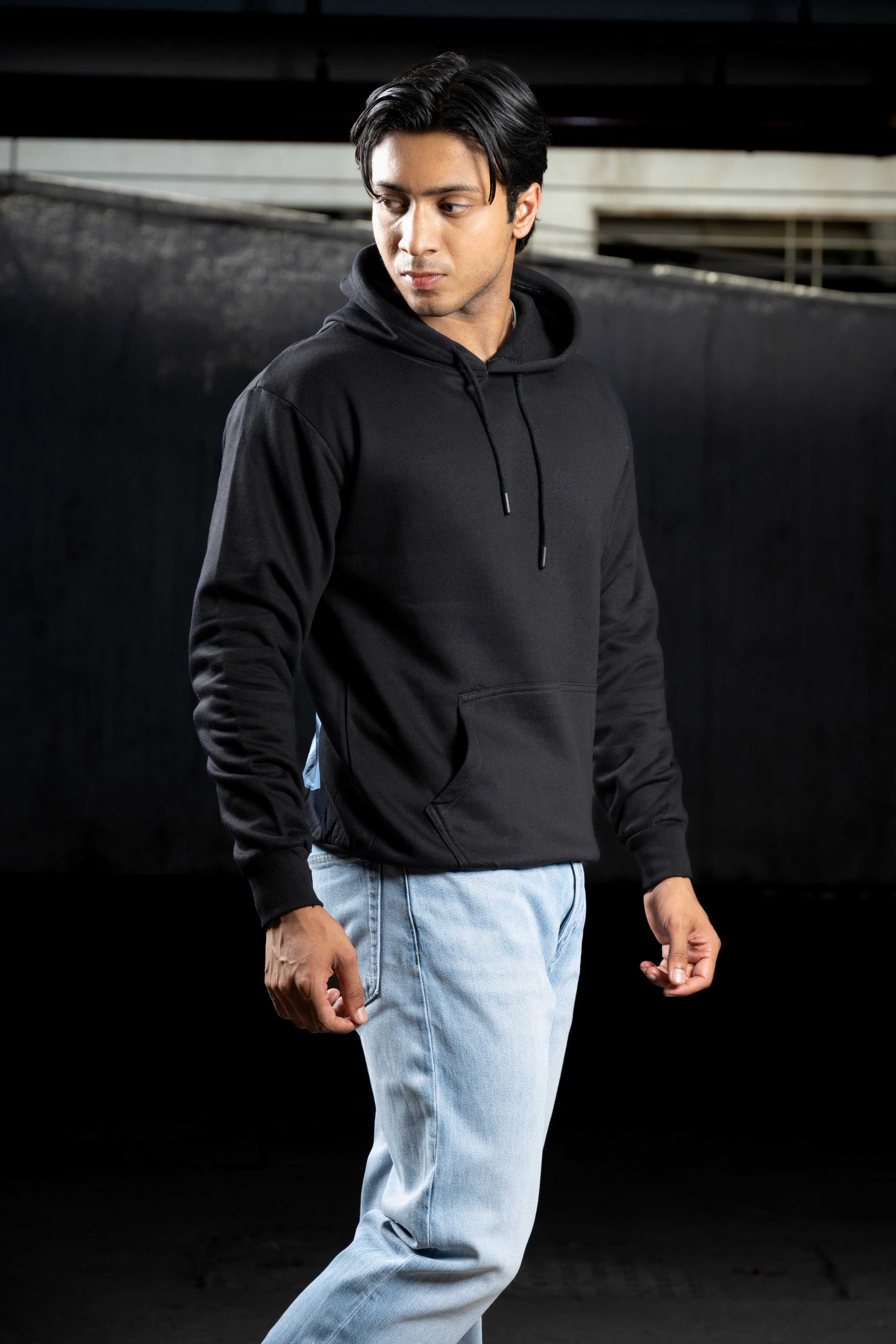 Men Solid Black Hoodie | Split Vision