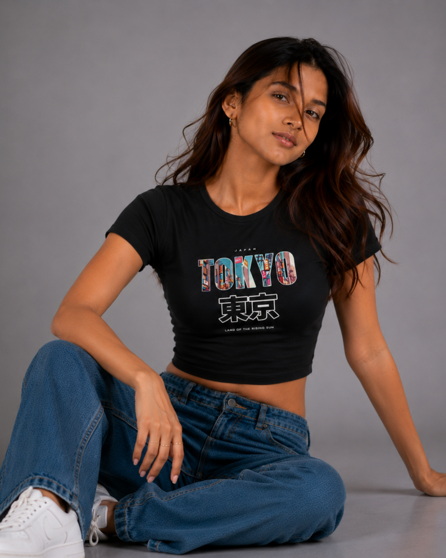 Women Black Baby Tee | Tokyo Japan