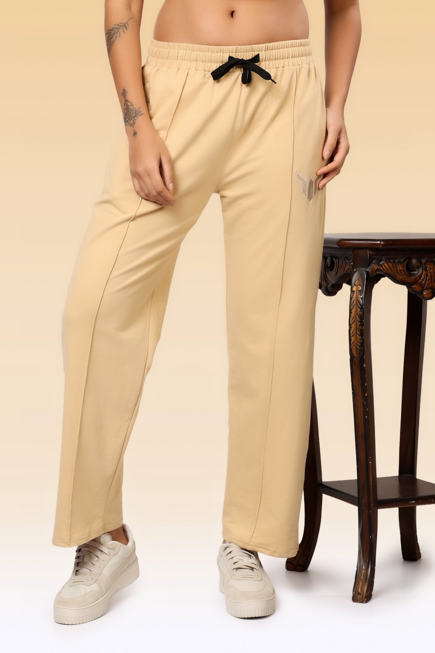 Signature 360  Beige Baggy