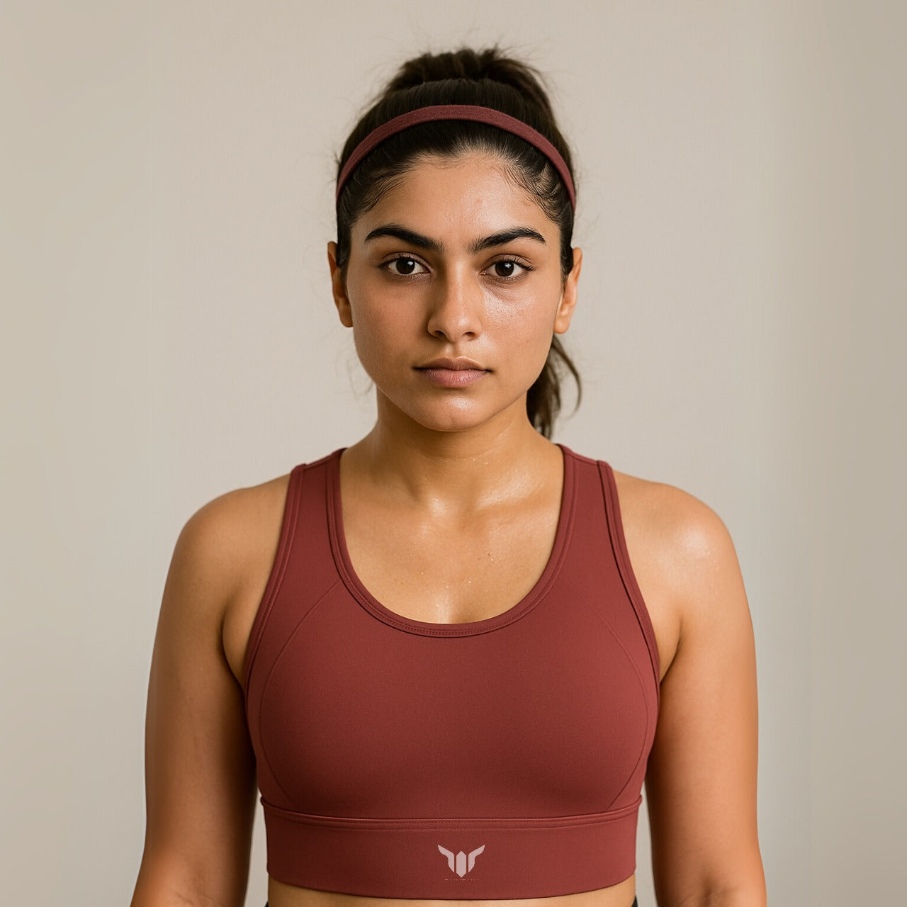 Women's Mauve Sports Bra – Close-Up Showing Ribbed Neckline and Seamless Sculpted Fabric for Soft Compression